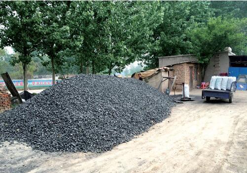 郑州一区域空气污染严重 乐动（中国）冒黑烟扬尘漫天